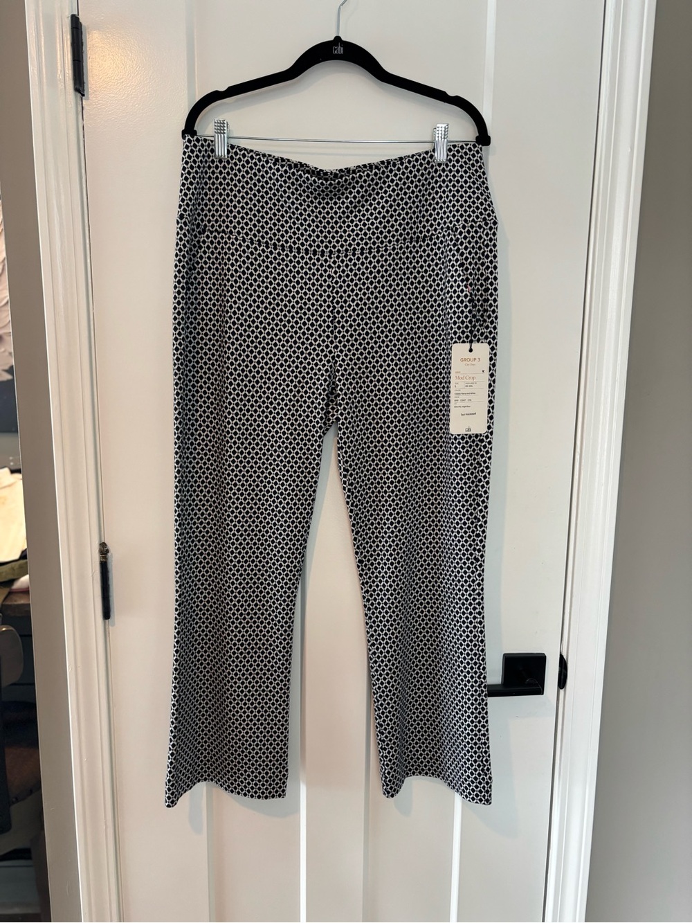 Women's Black & White Geometric Wide-Leg Pants Mod Crop 6868, large
